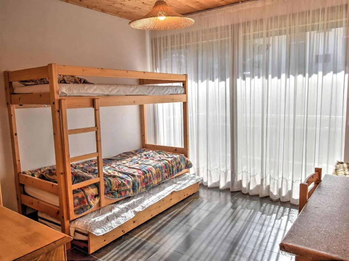 Apartment Appartement Renove Avec 3 Pieces, Parking, Proche Centre Et Commodites A Morzine - Fr-1-524-8